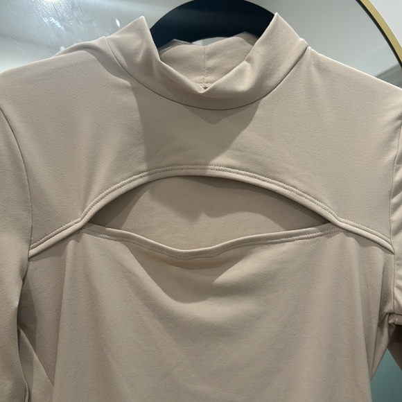 NWOT AE Soft Collection keyhole bodysuit - Picture 3 of 4